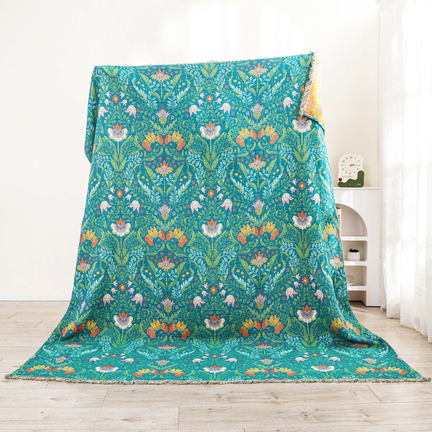 Floral Reversible Tassel Cotton Gauze Blanket – Bed Throw – Sofa Throw – Decorative Blanket – All-Season Blanket – Lightweight Blanket – Machine Washable