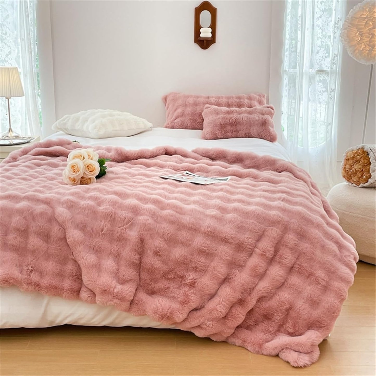 Luxury Faux Fur Velvet Throw Blanket