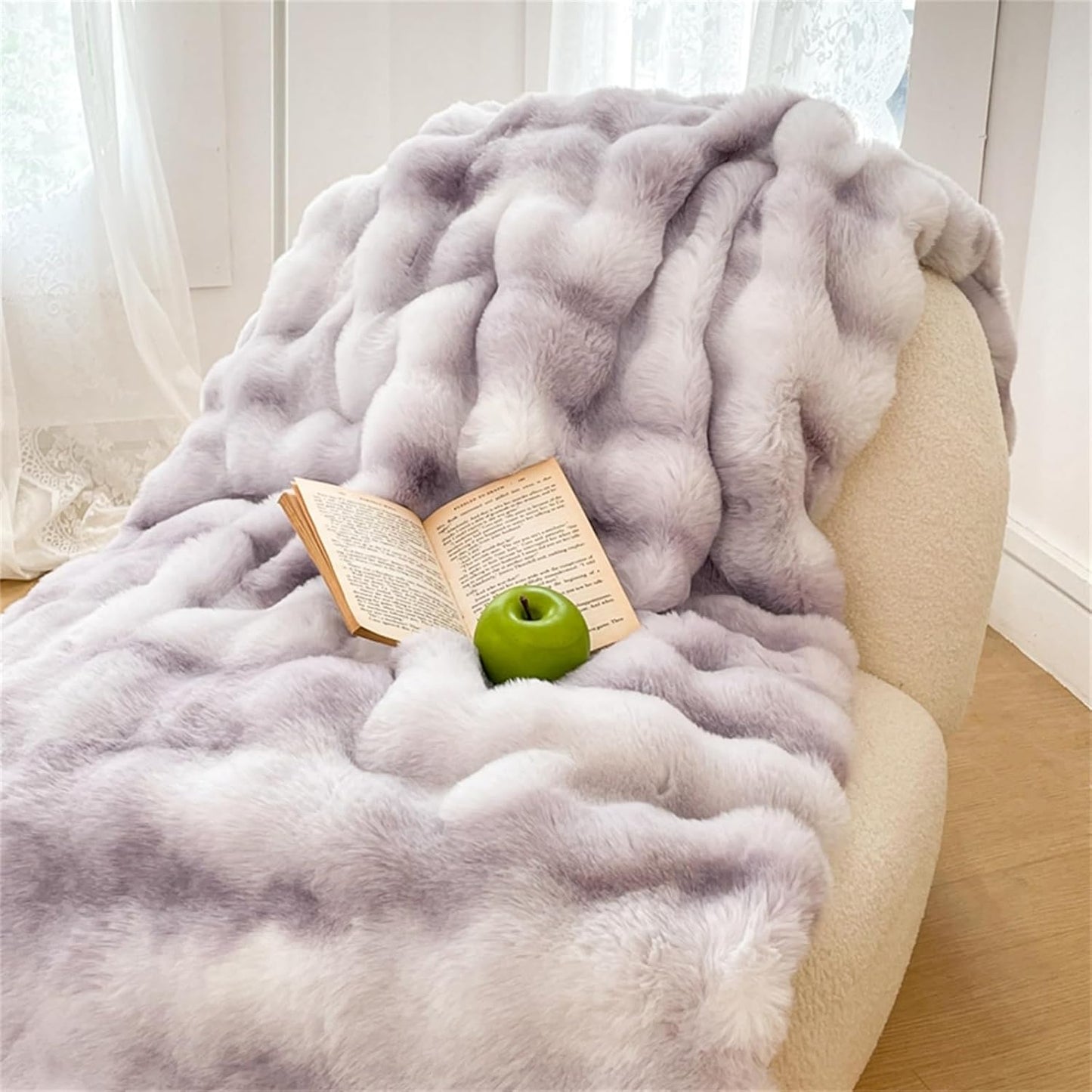 Luxury Faux Fur Velvet Throw Blanket