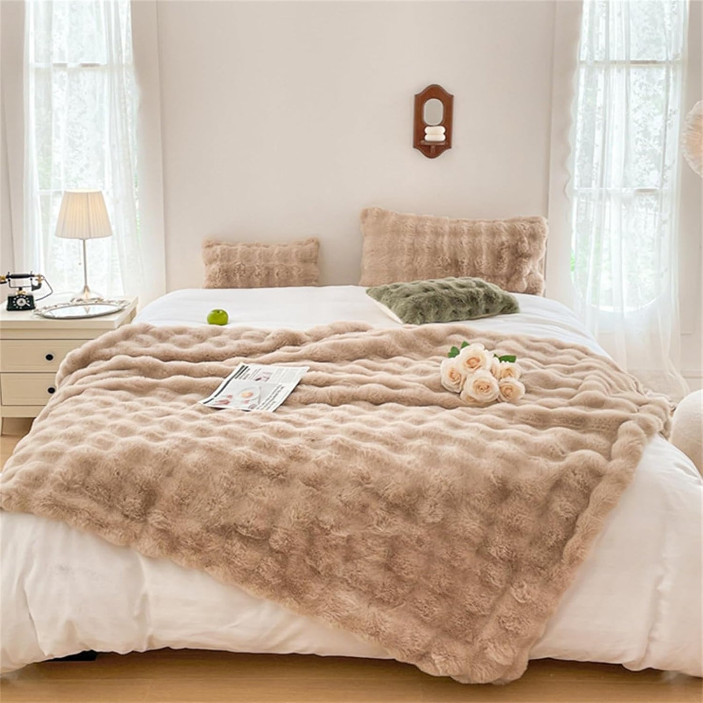 Luxury Faux Fur Velvet Throw Blanket