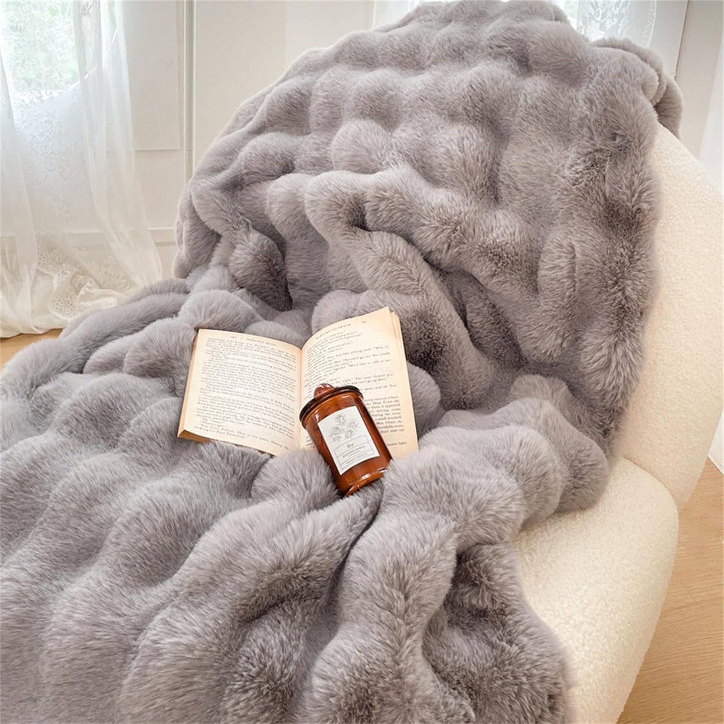 Luxury Faux Fur Velvet Throw Blanket