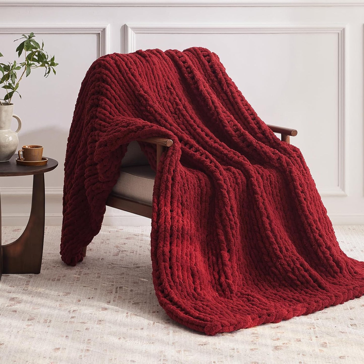 Hand-Knitted Chunky Knit Blanket (Chenille)