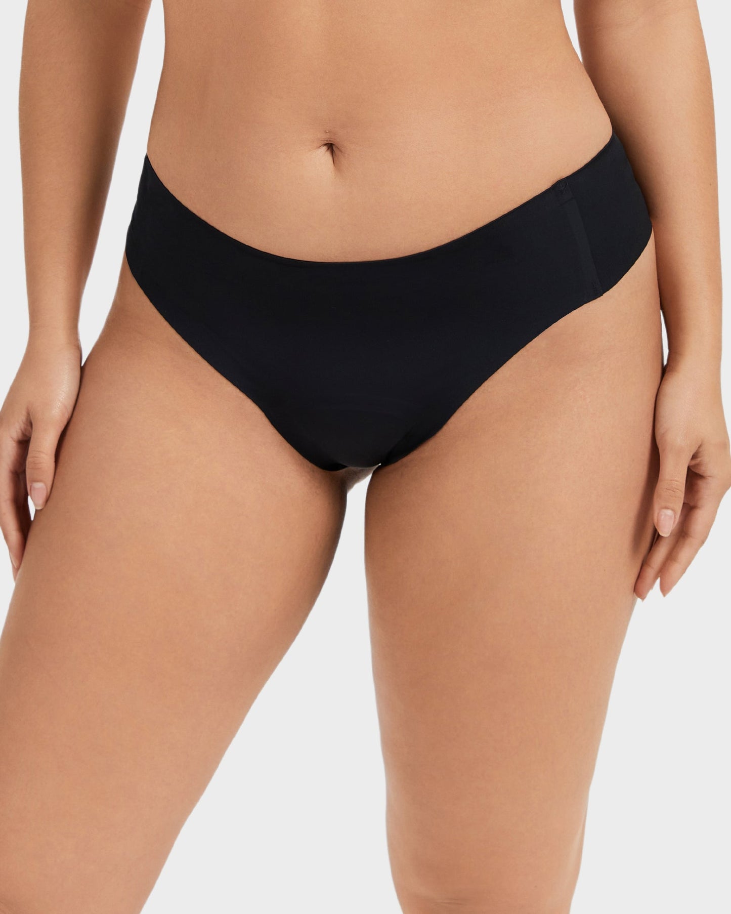 Invisible and comfortable thongs (pack of 5)