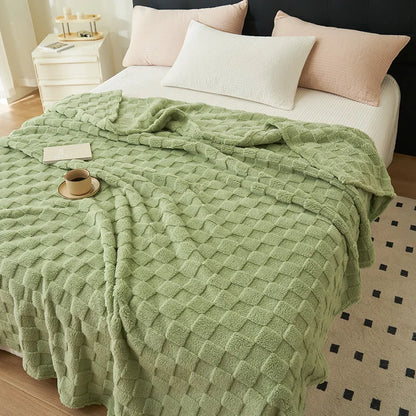 Cozy Checkered Fleece Throw Blanket