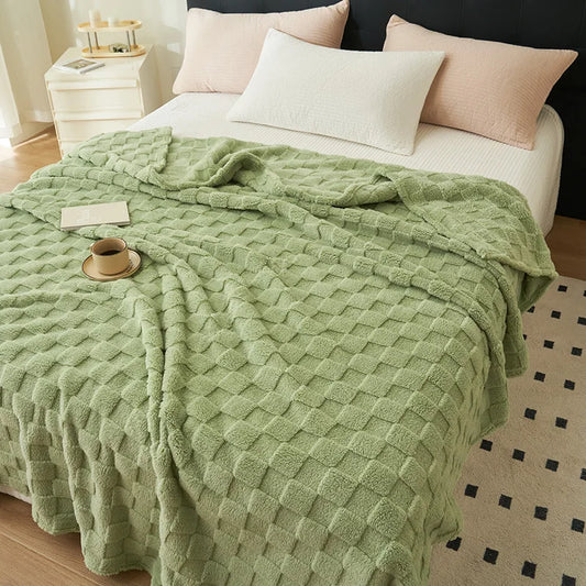 Cozy Checkered Fleece Throw Blanket