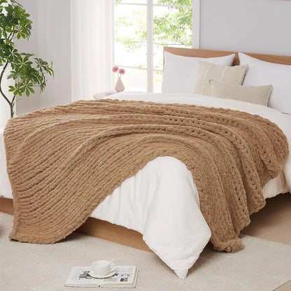 Hand-Knitted Chunky Knit Blanket (Chenille)