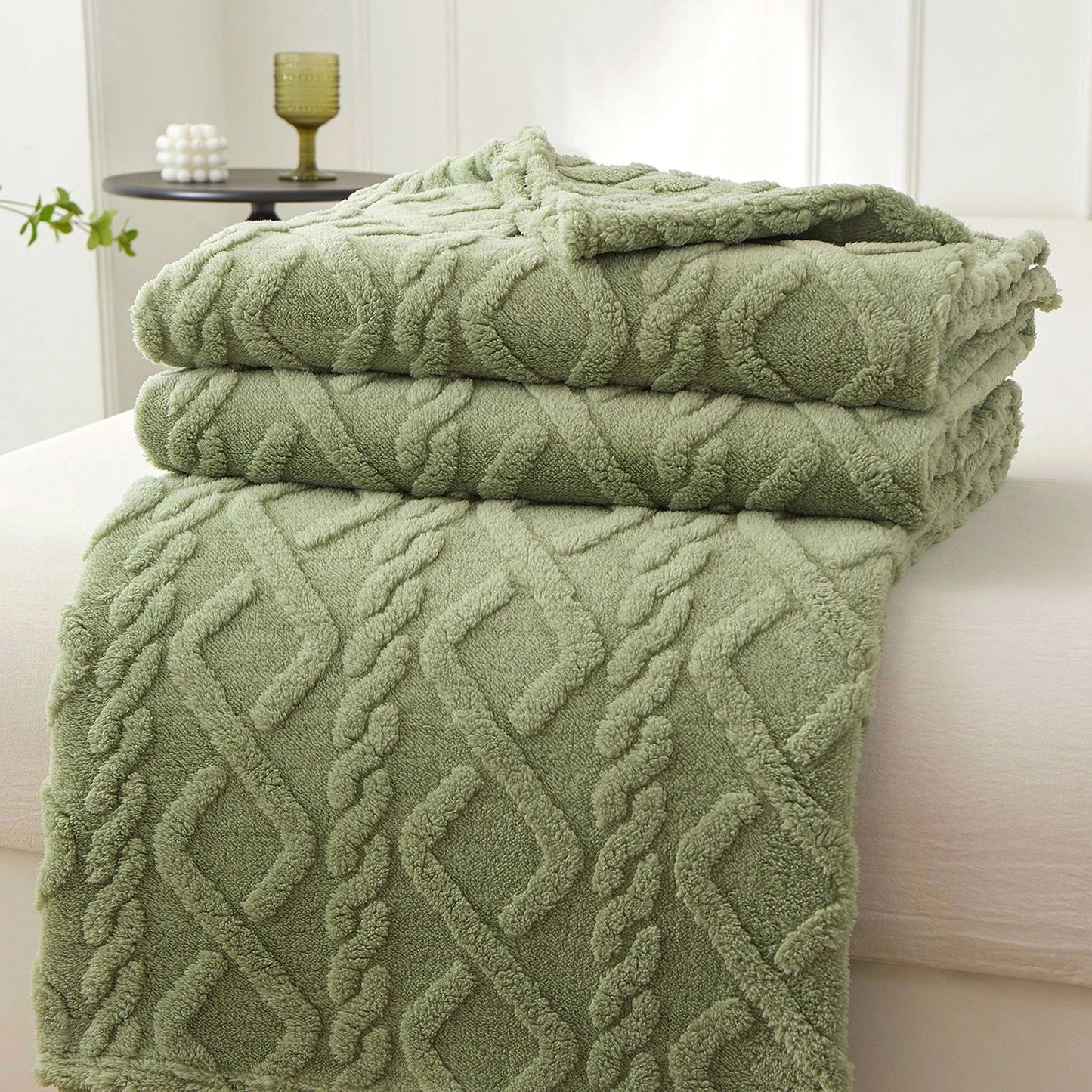 Double-Sided Plush Fleece Throw Blanket