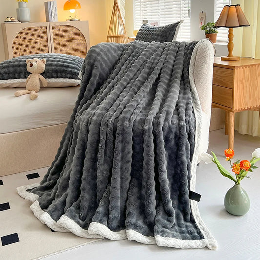 Luxury Faux Fur Throw Blanket – Plush Throw – Sofa Throw – Bed Blanket – Cozy Warm Fleece Blanket – All-Season Blanket – Machine Washable Blanket – Couch Blanket