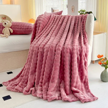 Plush Fleece Throw Blanket – Bubble Textured Soft Blanket – Lightweight Cozy Warm Bed & Sofa Throw