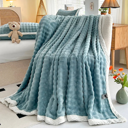 Luxury Faux Fur Throw Blanket – Plush Throw – Sofa Throw – Bed Blanket – Cozy Warm Fleece Blanket – All-Season Blanket – Machine Washable Blanket – Couch Blanket