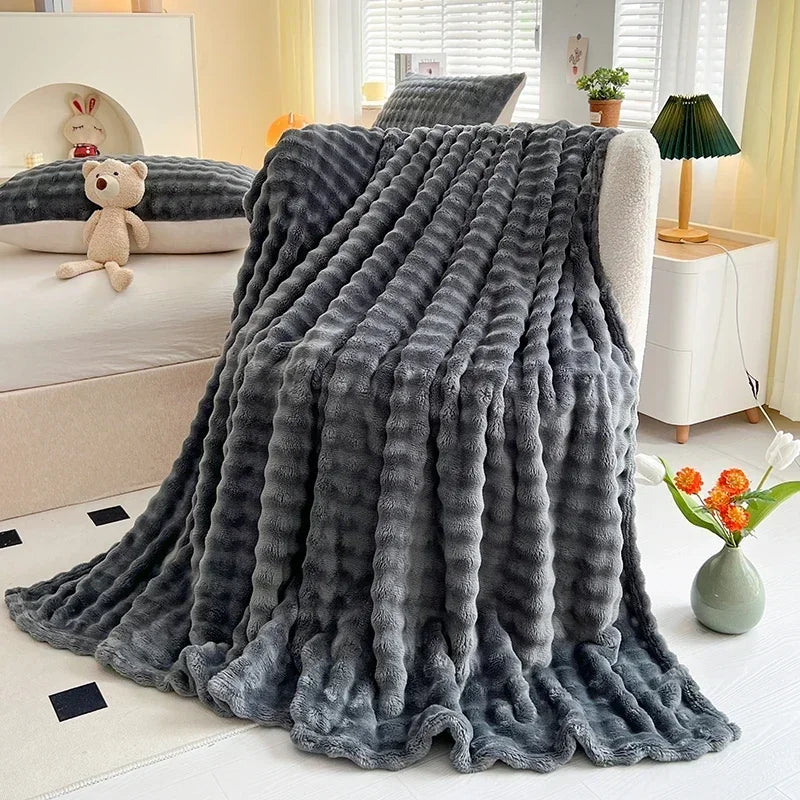 Plush Fleece Throw Blanket – Bubble Textured Soft Blanket – Lightweight Cozy Warm Bed & Sofa Throw