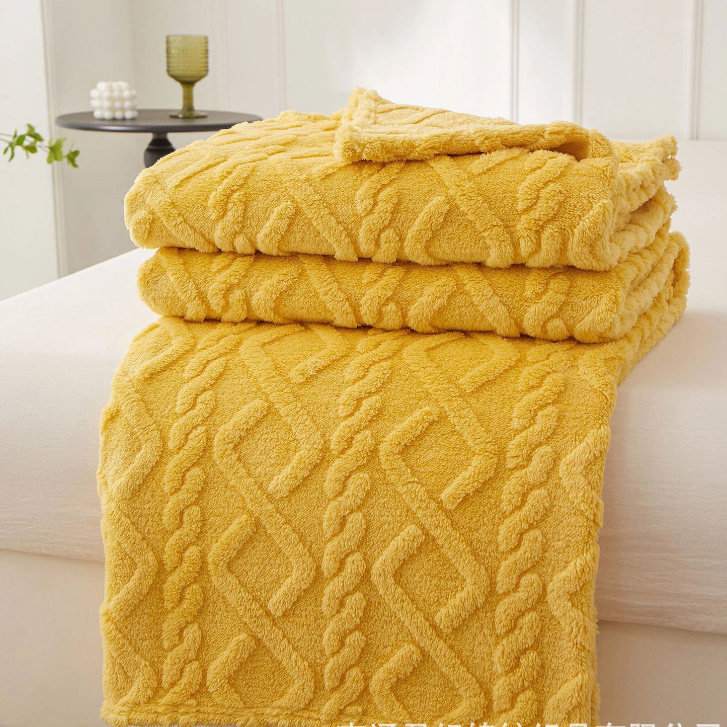 Double-Sided Plush Fleece Throw Blanket