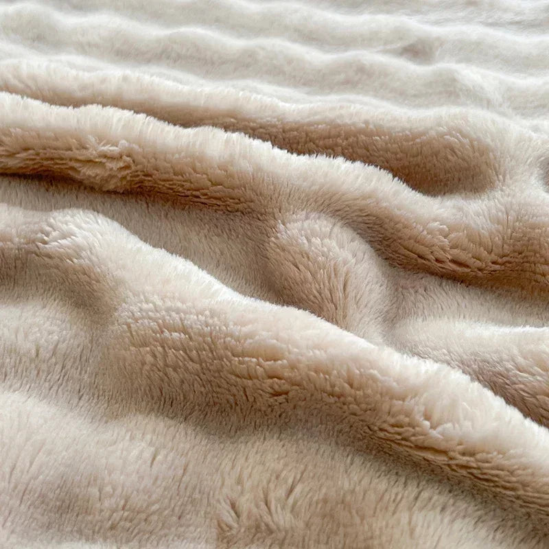 Plush Fleece Throw Blanket – Bubble Textured Soft Blanket – Lightweight Cozy Warm Bed & Sofa Throw