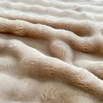 Plush Fleece Throw Blanket – Bubble Textured Soft Blanket – Lightweight Cozy Warm Bed & Sofa Throw
