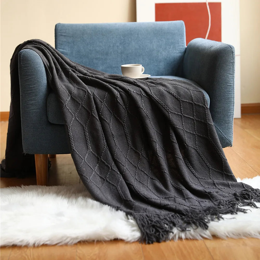 Knitted Throw Blanket – Diamond Pattern Soft Acrylic Knit – Cozy Lightweight Decorative Sofa & Bed Throw