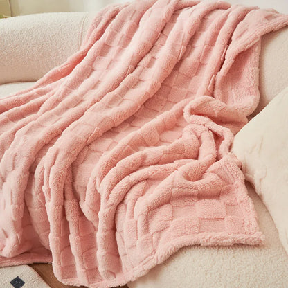 Cozy Checkered Fleece Throw Blanket