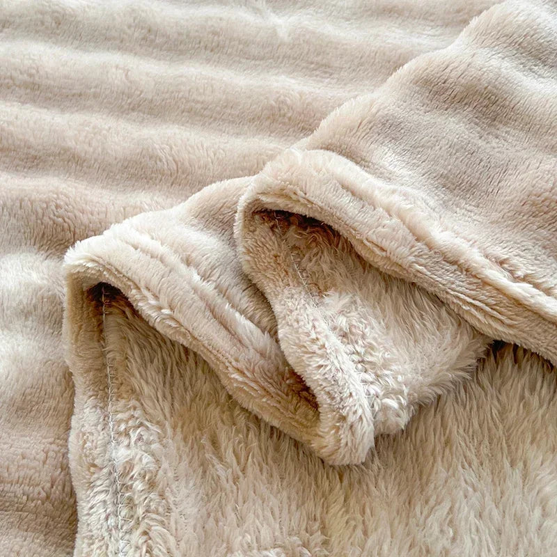 Plush Fleece Throw Blanket – Bubble Textured Soft Blanket – Lightweight Cozy Warm Bed & Sofa Throw