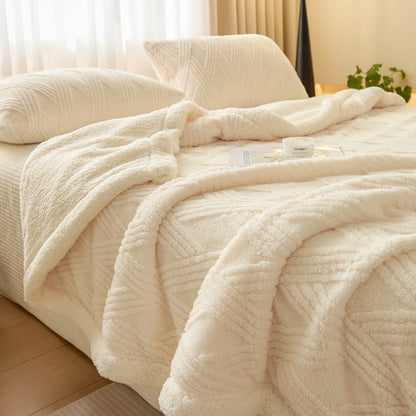 Textured Striped Diamond Sherpa Fleece Throw Blanket