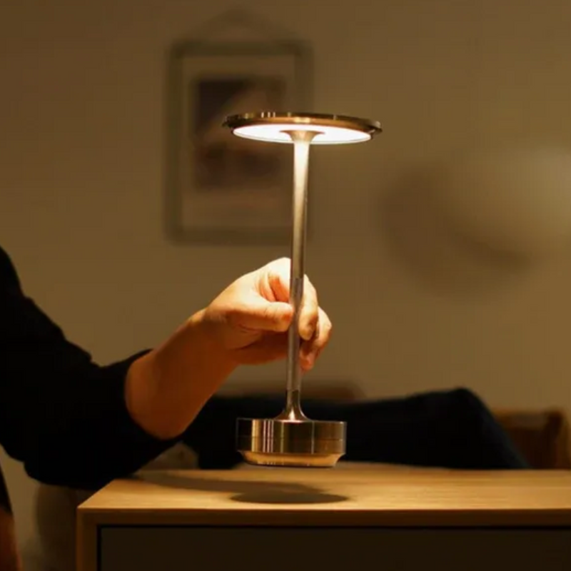 Lámpara de Mesa Inalámbrica – Luz LED Recargable para Decoración Interior