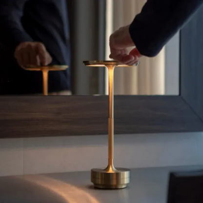 Lámpara de Mesa Inalámbrica – Luz LED Recargable para Decoración Interior